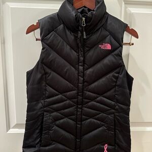 The North Face Black 550 Puffer Vest